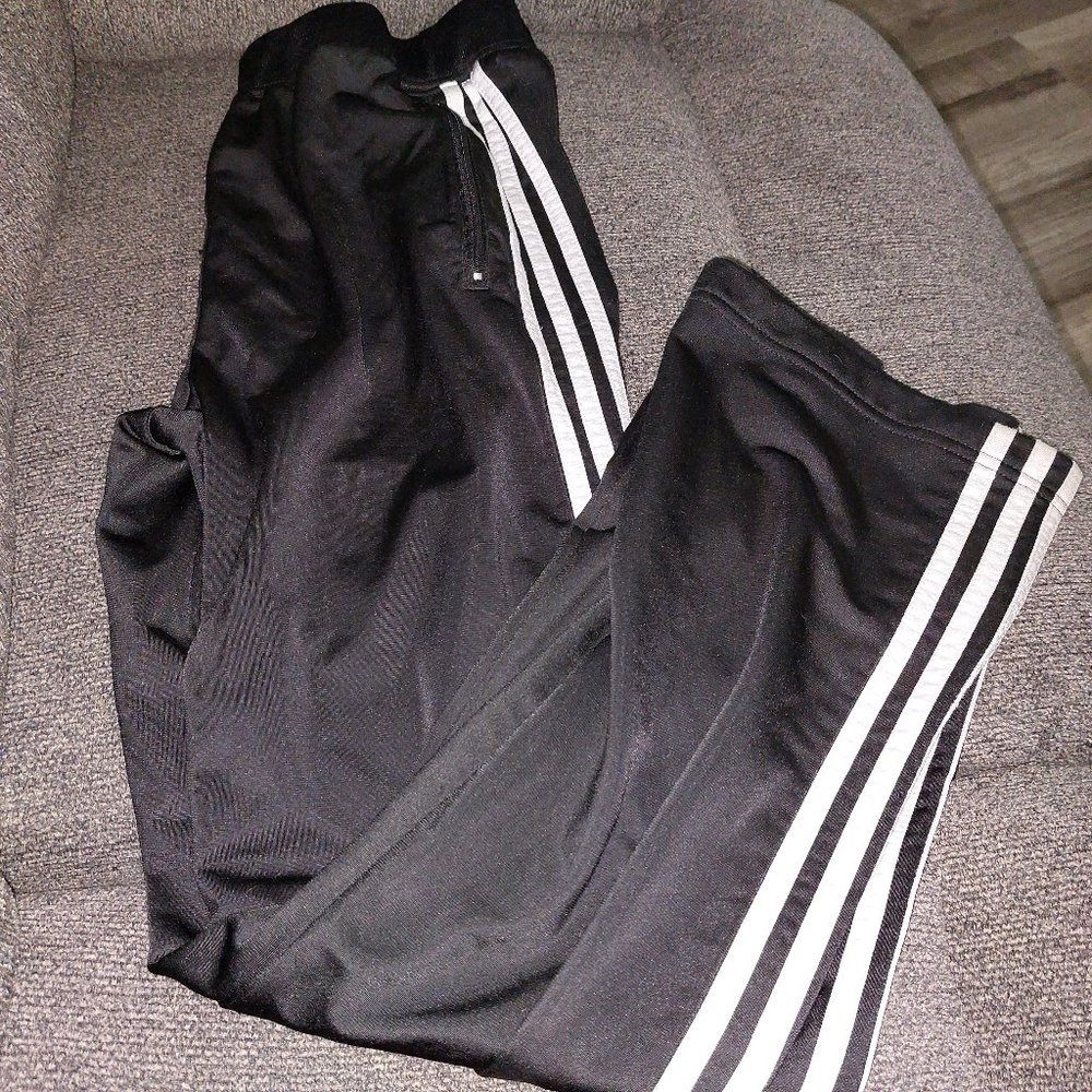 Adidas sweatpants
